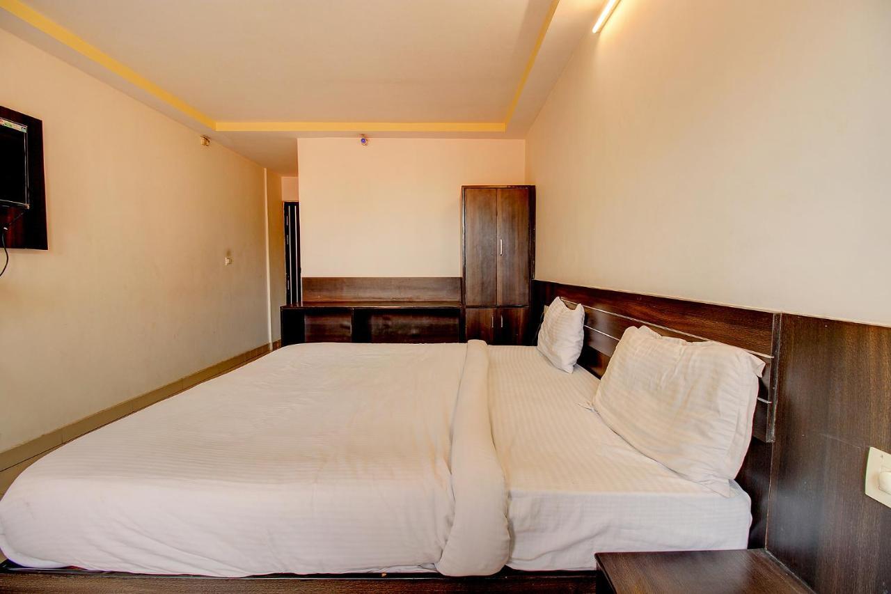 Fabhotel Ps Grand Lakhnaú Exteriér fotografie