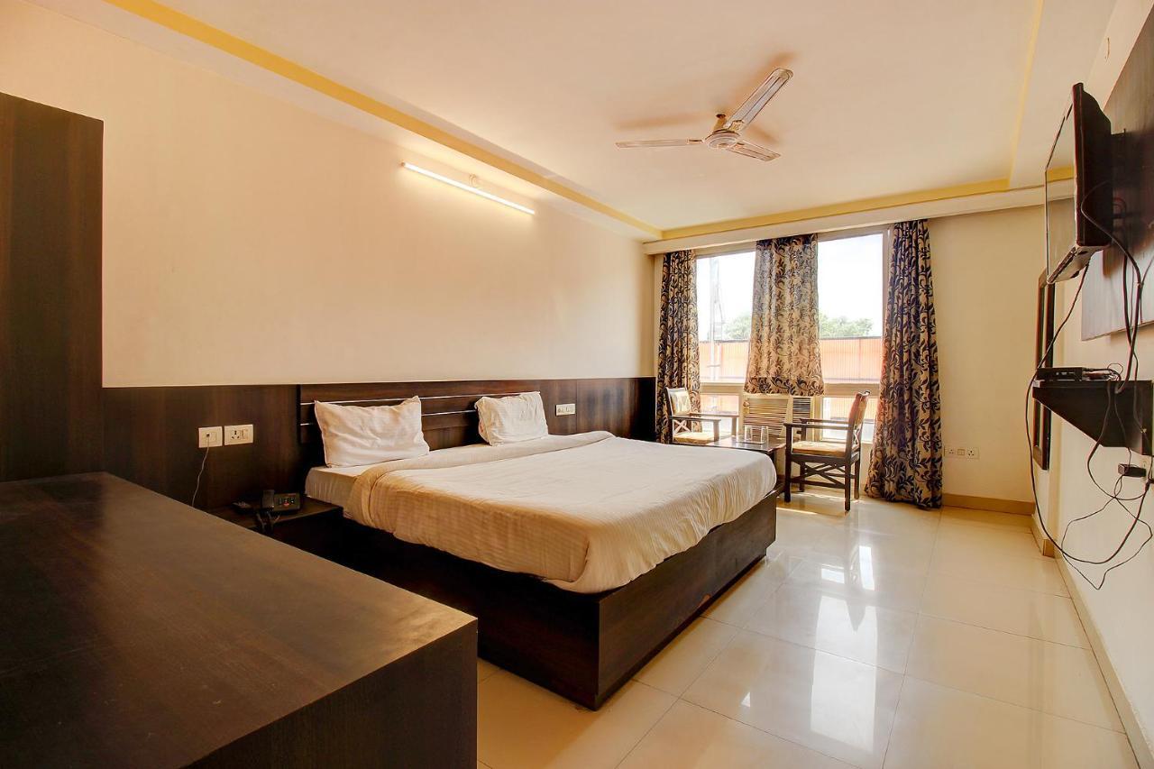 Fabhotel Ps Grand Lakhnaú Exteriér fotografie